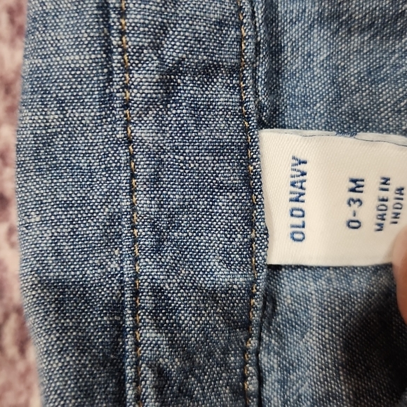 Short sleeve button down - Picture 3 of 4